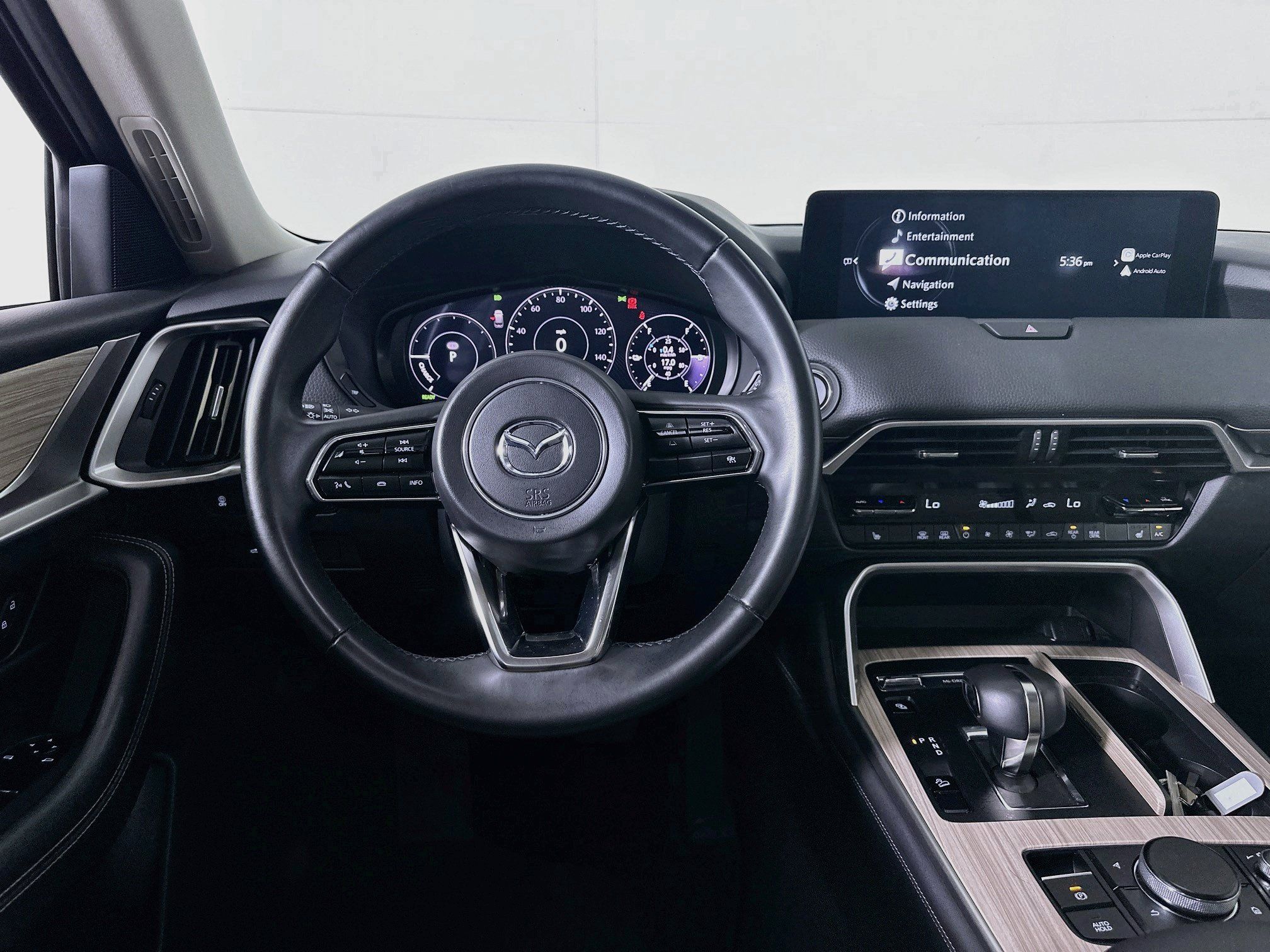 Used 2025 MAZDA CX-90 Plug-In Hybrid w/ Preferred AWD/4WD image 17