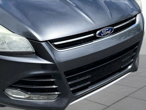 Used 2015 Ford Escape Titanium FWD image 28