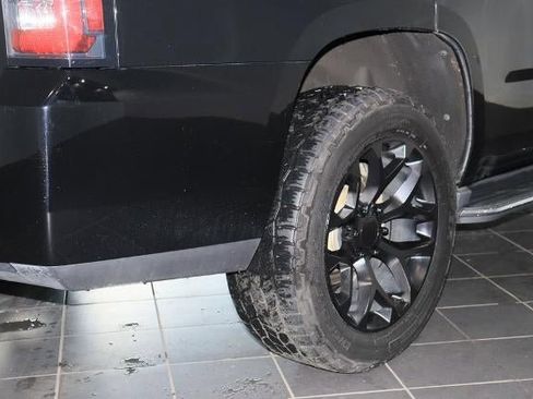 Used 2015 GMC Yukon SLT w/ Open Road Package image 12