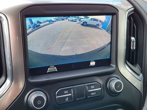 Used 2022 Chevrolet Silverado 1500 LT AWD/4WD image 23