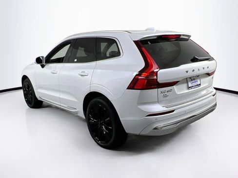 Used 2022 Volvo XC60 B5 Inscription w/ Protection Package Premier image 7