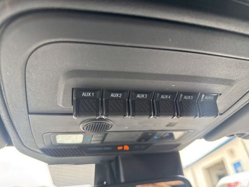 Used 2022 Ford Bronco Black Diamond AWD/4WD image 22