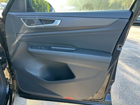 New 2026 Volkswagen Atlas Cross Sport SEL Premium R-Line image 45