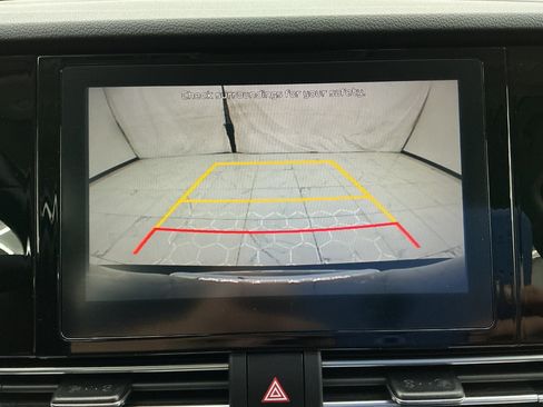 Used 2020 Kia Niro EX w/ Cold Weather Package FWD image 33