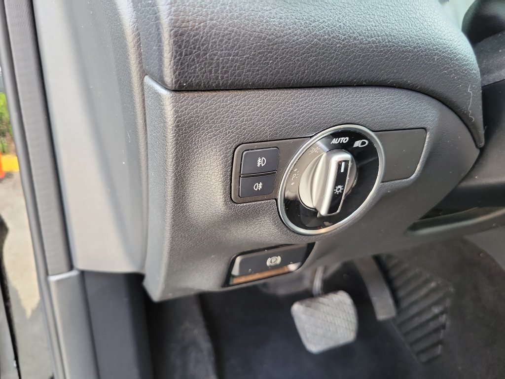 Used 2019 Mercedes-Benz GLA 250 image 34