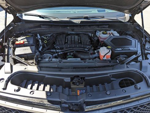 Used 2023 Cadillac Escalade V image 59