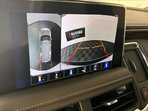 Used 2024 Chevrolet Tahoe LT w/ Luxury Package image 24