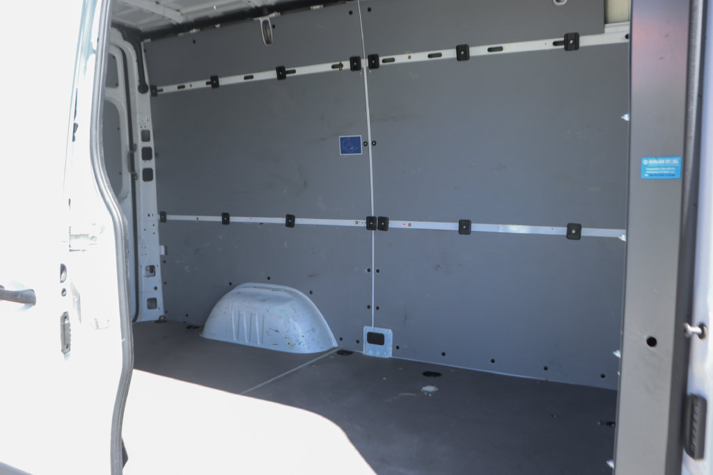 Used 2022 Mercedes-Benz Sprinter 1500 image 13