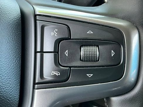 Used 2024 Chevrolet Silverado 2500 LT AWD/4WD image 14