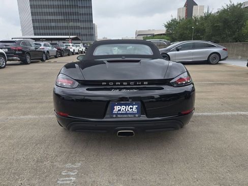 Used 2024 Porsche 718 Boxster RWD image 7