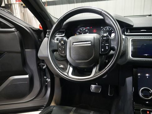 Used 2020 Land Rover Range Rover Velar R-Dynamic S AWD/4WD image 30