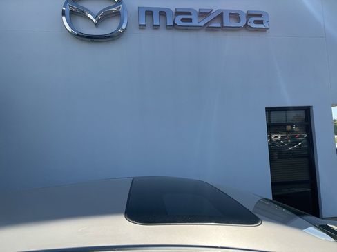 New 2025 MAZDA MAZDA3 s image 17