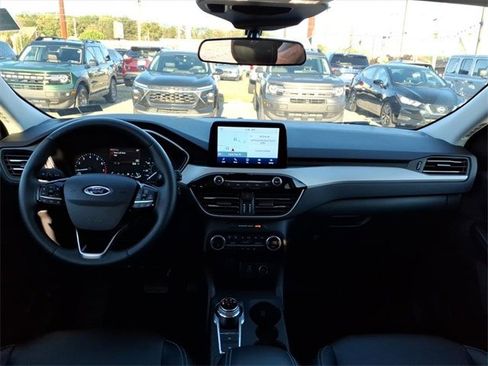 Used 2021 Ford Escape SEL image 13