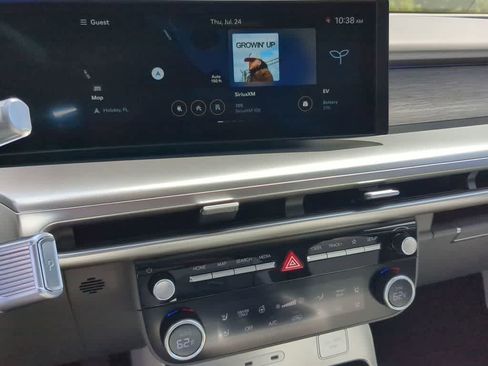 New 2026 Hyundai Ioniq 9 SEL image 28