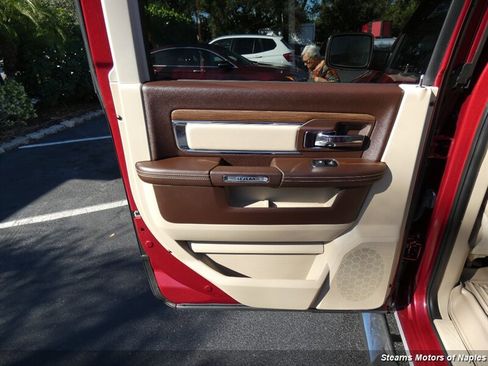 Used 2015 RAM 1500 Laramie w/ Convenience Group image 46