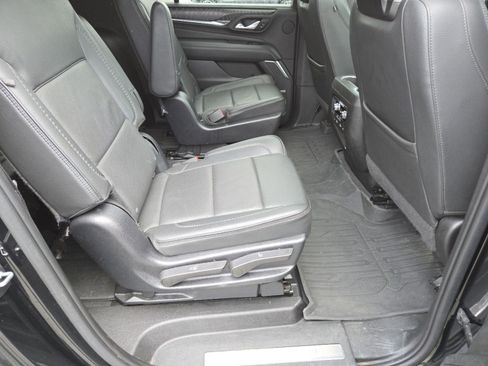 Used 2023 GMC Yukon XL Denali w/ Denali Reserve Package image 27