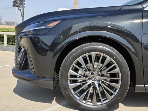 New 2026 Lexus RX 450h 450h+ Luxury image 6