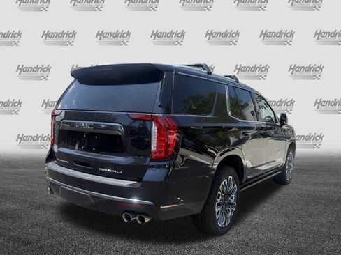 Used 2023 GMC Yukon Denali Ultimate AWD/4WD image 10