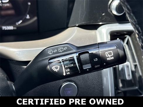 Used 2023 Kia Sorento SX image 26