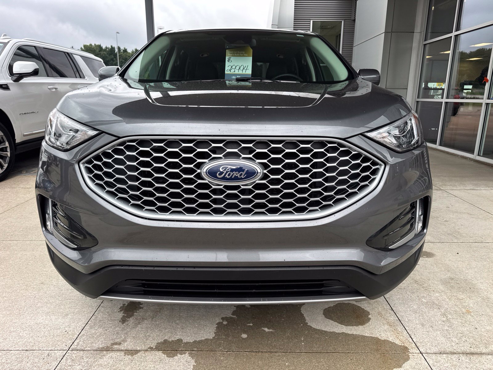 Certified 2024 Ford Edge SEL w/ Convenience Package AWD/4WD image 11