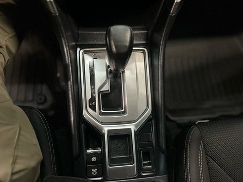 Used 2021 Subaru Forester AWD/4WD image 19