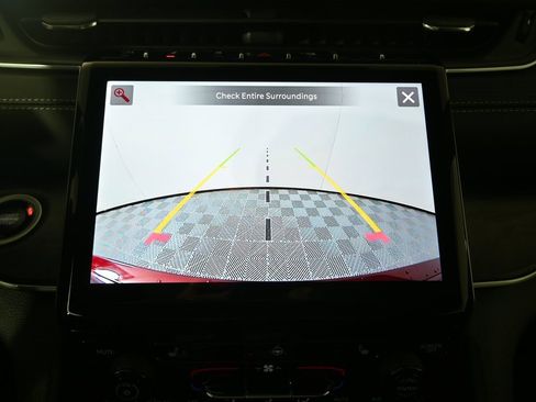 New 2025 Jeep Grand Cherokee Limited w/ Trailer Tow Package image 28