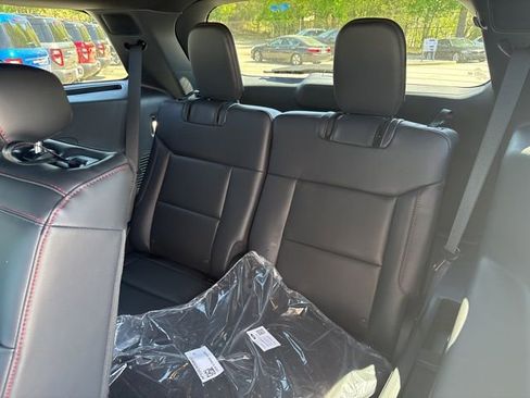 New 2026 Ford Explorer ST-Line image 31