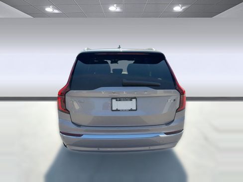 Used 2026 Volvo XC90 B6 Plus w/ Protection Package Premier AWD/4WD image 10