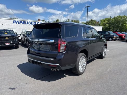Used 2024 Chevrolet Tahoe High Country w/ Premium Package AWD/4WD image 4