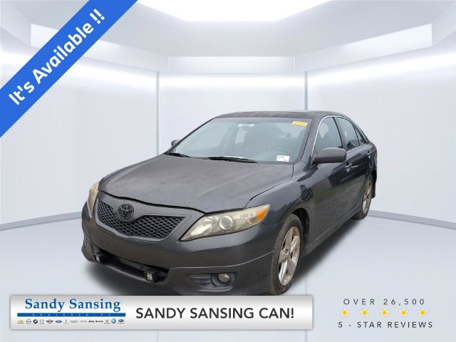 Used 2011 Toyota Camry SE w/ Sport Leather Pkg FWD image 1