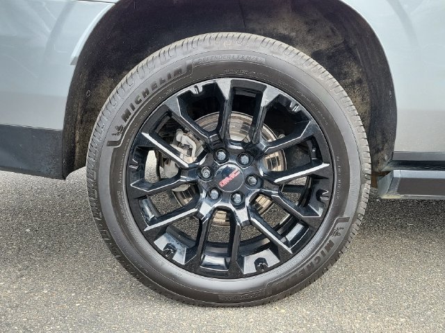 Used 2023 GMC Yukon XL Denali AWD/4WD image 30