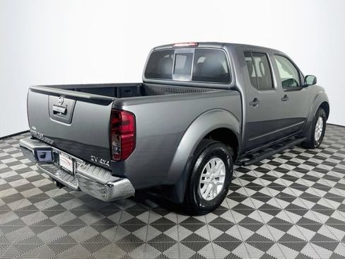 Used 2017 Nissan Frontier SV AWD/4WD image 8