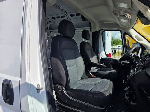 Used 2023 RAM ProMaster 3500 FWD image 9
