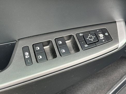 Used 2024 Kia EV6 Light image 13