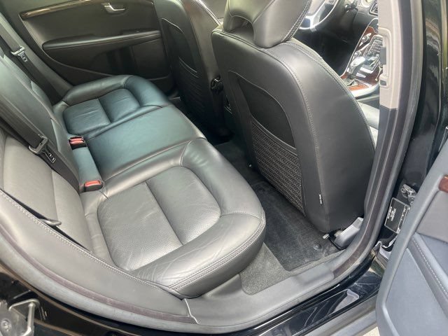 Used 2013 Volvo XC70 3.2 Premier Plus AWD/4WD image 16