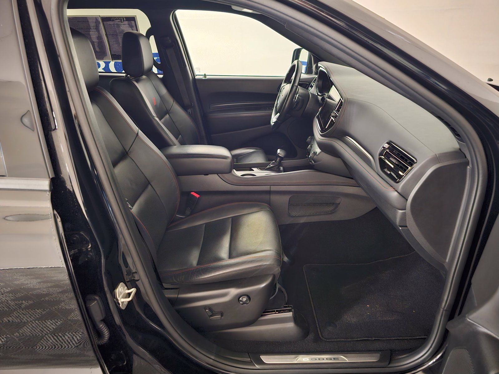 Used 2023 Dodge Durango GT AWD/4WD image 29