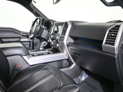 Used 2020 Ford F150 Platinum image 16