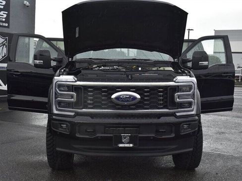 Used 2025 Ford F450 Platinum w/ Camper Package image 39