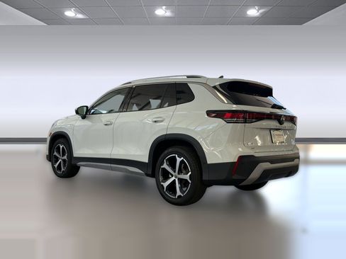 New 2026 Volkswagen Tiguan SE FWD image 3