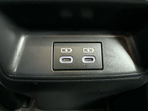 Certified 2025 Toyota Corolla LE image 19