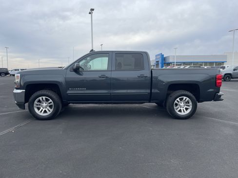 Used 2018 Chevrolet Silverado 1500 LT w/ All Star Edition image 2