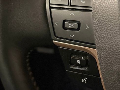 Used 2025 Toyota Crown Signia w/ Advanced Technology Package AWD/4WD image 72