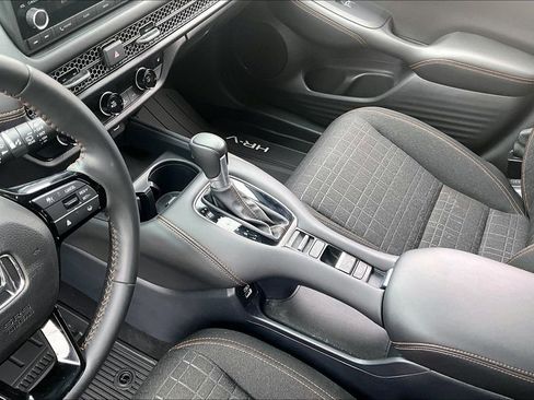 Certified 2023 Honda HR-V Sport image 18