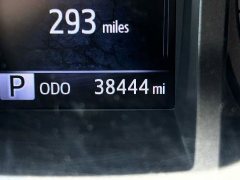 Used 2020 Toyota Tacoma TRD Off-Road w/ Technology Package image 13