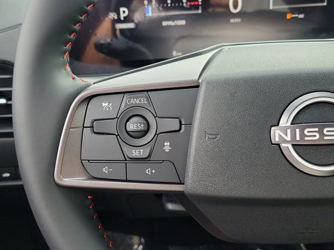 New 2026 Nissan Sentra SR w/ Floor Mat Package image 8