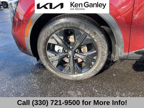 Certified 2025 Kia Sportage X-Line image 17