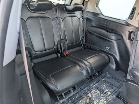 Used 2022 Jeep Grand Cherokee L Limited w/ Trailer Tow Group (B) image 28