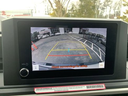 Used 2024 Toyota Tacoma SR image 22