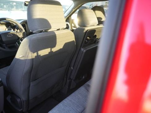 Used 2022 Ford F150 XLT w/ Trailer Tow Package image 12