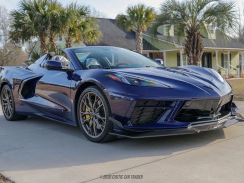 Used 2025 Chevrolet Corvette Stingray Premium Conv w/ Z51 Performance Package RWD image 12
